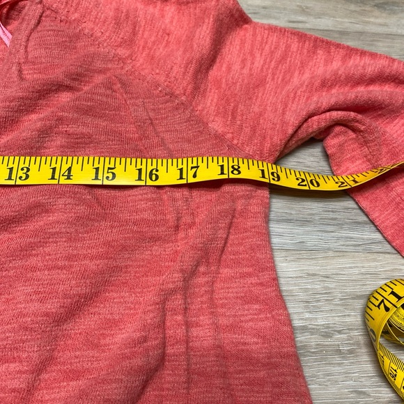 Lot of 2 Womens 3/4 Length Sleevee Sweaters - Picture 9 of 11